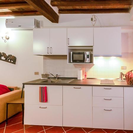Parma Portici Antichi Monolocale A 5 Min Dal Duomo公寓 外观 照片